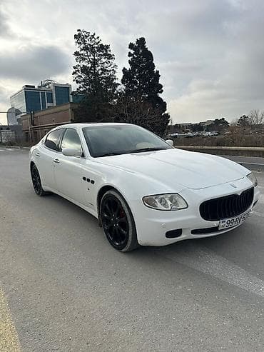 04 masin: Maserati QUATTROPORTE: 4.2 l | 2006 il 225000 km Sedan — 3