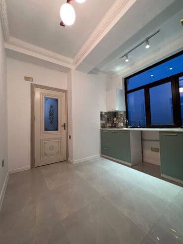 sarayda yeni tikili binalar: 2 otaqlı, Yeni tikili, m. Neftçilər, 60 kv. m — 8