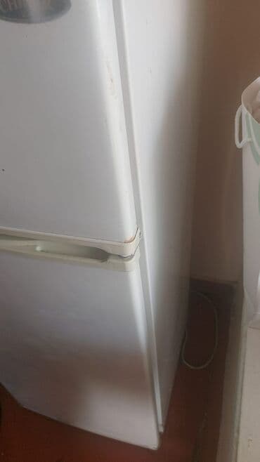 qapi matoru: İki qapılı məişət soyuducusu - Brend: CHİNER (emblemdə göstərilib) - — 4