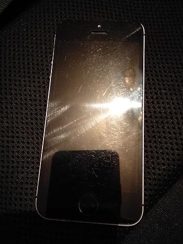 ikinci el iphone 16: IPhone 5s, Qara, Barmaq izi — 2