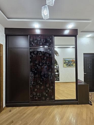3 qapılı kupe dolab

270×60 cm

45×78 cm — 1