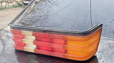 fara mersedes: Mercedes-Benz — 2