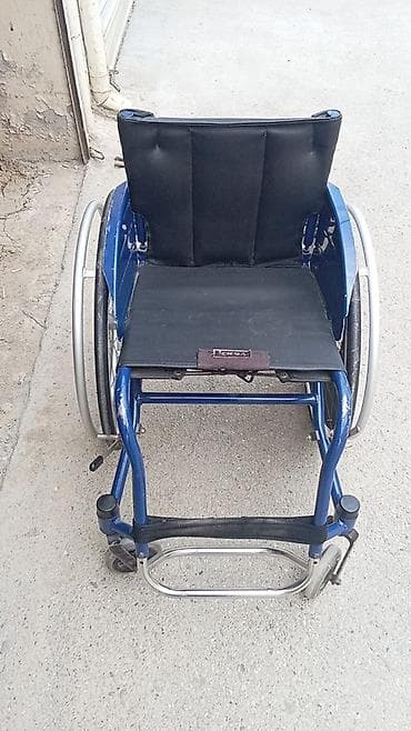 Yüngül konstruksiyalı əl invalid arabası - İdman tərzində, manevrliyi — 2
