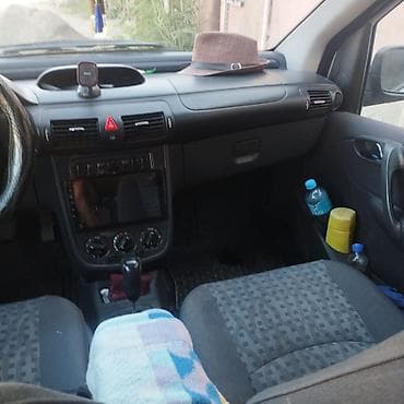 çanqan avto: Mercedes-Benz Vaneo: 1.9 l | 2002 il Van/Minivan — 7