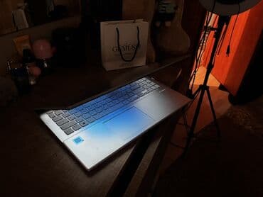 asus rog strix g16 qiymeti: ASUS VivoBook noutbuku - Model: ASUS VivoBook (gümüşü korpus) - — 2