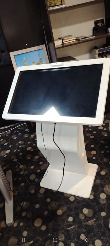 arenda kompressor: 82 ekran Touch Screen icarəyə verilir. Gün və saya görə endirim — 10