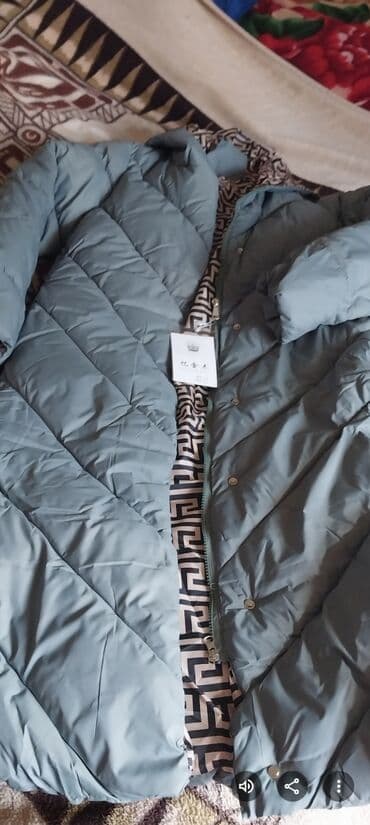 ekodəridən kişi gödəkçəsi: Uzun şişmə qadın palto – boz-yaşıl rəngdə - Model: uzun, dizdən — 1