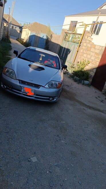 diffuzor: Hyundai Coupe (Tiburon) – gümüş rəngli 2 qapılı sport kupe hazir — 4