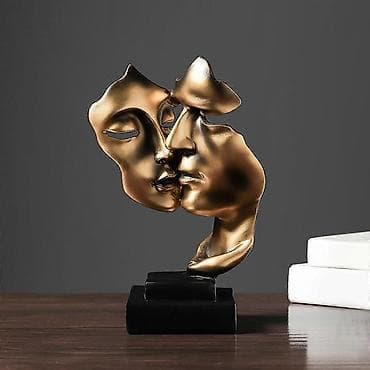 Fiqur, Rezin, rəng - Qızılı