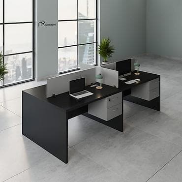 Dörd nəfərlik ofis iş masası sistemi - Dizayn: İkiüzlü yerləşim