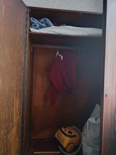 kohnə saat: Qədimi Əntiq Sovetdən Qalma Gözəl iki qapılıb şifoner, Ölçüləri — 6