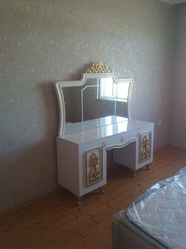 işlənmiş krafatlar: Yataq desti kocle bağlı tecli satıram öz mebelimdir real alıcı olsa — 6