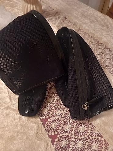 cəkməcə: Qadın çəkmələri – qara rəng, tor (mesh) teksturalı dizayna malik — 5