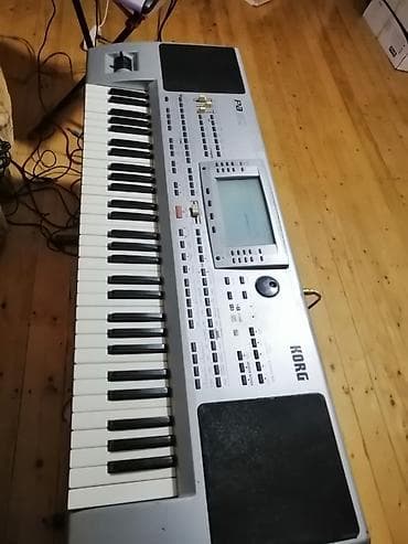 Sintezator, Korg