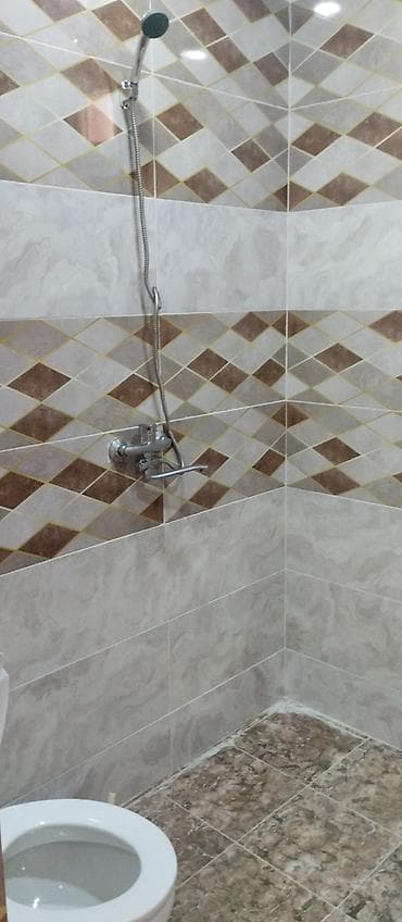 razin heyet evi: 1 mərtəbəli həyət evi – mətbəx mebeli və kombi ilə - Girişdə — 8