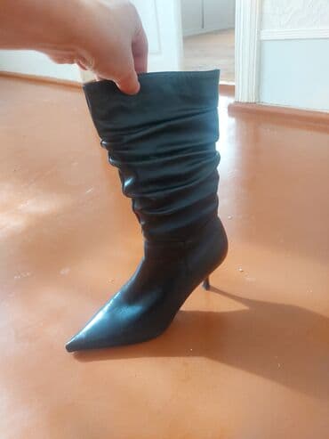 Ölçü: 37.5, rəng - Qara, İşlənmiş lalafo.az -da Ölçü: 37.5, rəng - Qara, İşlənmiş