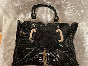 qaşlı çanta: 35azn. Temiz deri çanta. Bir iki defe işlenib — 2