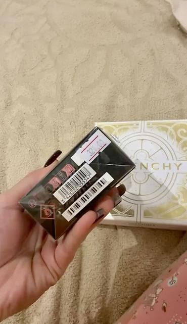 Kosmetika: Adordan alinib, 321 manata. Originaldir. 100 ML. Qutusu atilib sehven — 3