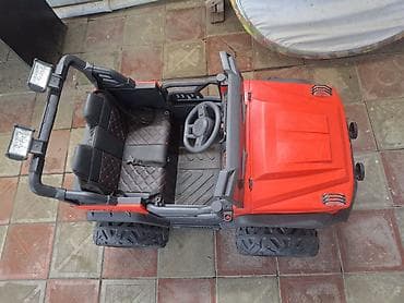 Bu 4x4 elektrikli uşaq maşını təxminən 2 yaşdan 6-7 yaşa qədər uşaqlar — 2