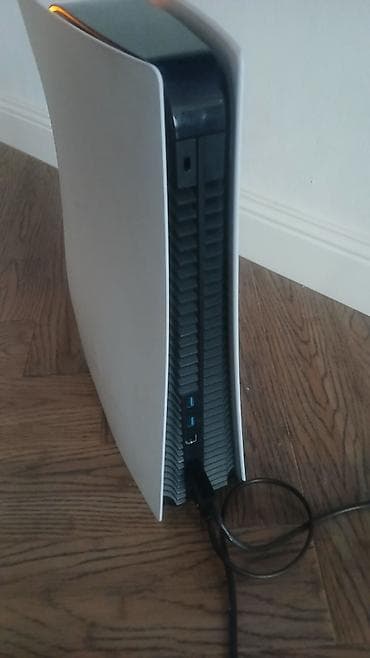 ps5 işlənmiş: Sony PlayStation 5 (diskli versiya) - Güclü yeni nəsil oyun konsolu — 4