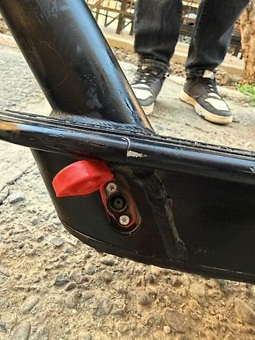 Ovçuluq və balıqçılıq: Elektrik skuter – qara rəng - Şəhər içi rahat hərəkət üçün yığcam — 9