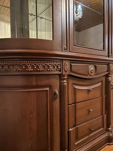 setqa qapılar: İşlənmiş, Açılan, 5 qapı Bufet, Malayziya — 3