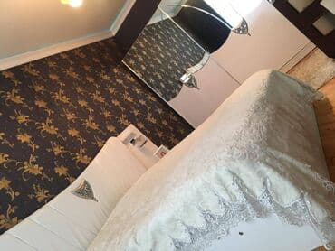 6 cı mikrorayon sumqayıt: 3 otaqlı, Yeni tikili, m. Həzi Aslanov, 80 kv. m — 3