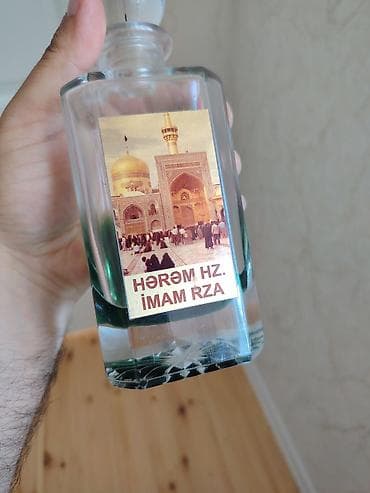 ev başmaqları: Məhsul: “Hərəm Hz. İmam Rza” etiketi ilə şüşə ətir qabı - Şəffaf — 1