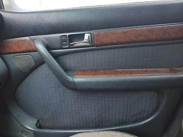 opel avtomobili: Audi A6: 1.9 l | 1996 il Sedan — 10