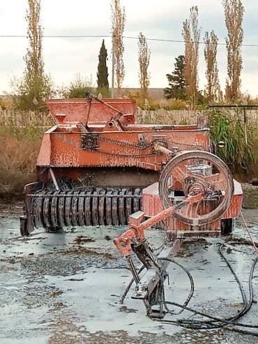 Saman presi – qoşqu tipli, kardandan ötürücülü - Tip: Traktora