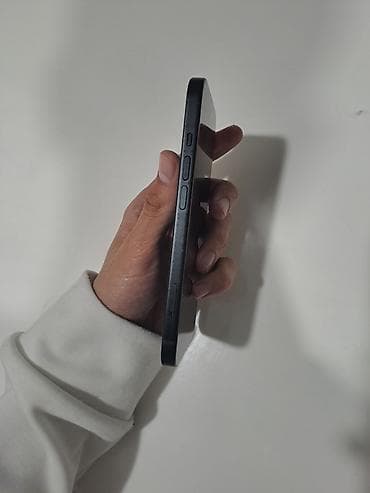 kalonka satilir: IPhone 15, 128 ГБ, Черный, Face ID, С документами — 4