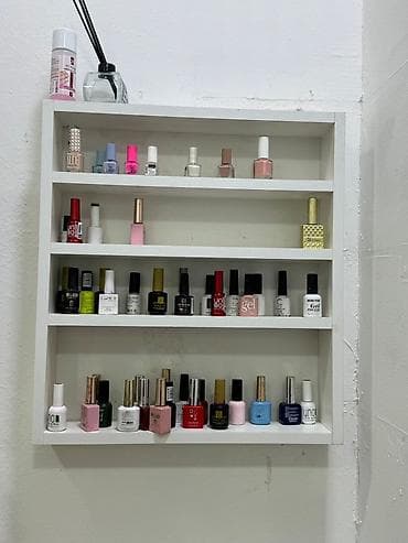 Dırnaqlar üçün lak və gel 
Şkaf