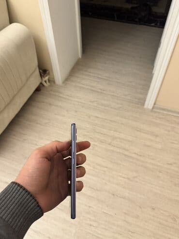 blu vidyo: Samsung Galaxy A32, 128 GB, rəng - Bənövşəyi, Barmaq izi — 3