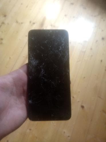 Salam Tecno spark 10c əla vəziyyətdədir bir problemi var oda
