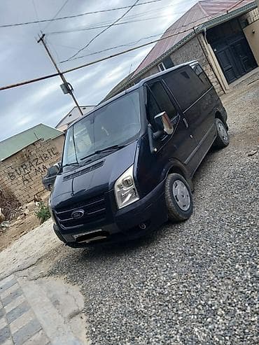 maşın ucun: Ford Transit: 2.2 l | 2009 il 251000 km Van body type — 7