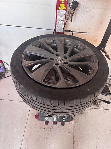 disk masin: Б/у Шина Continental 245 / 45 / R 20 — 3