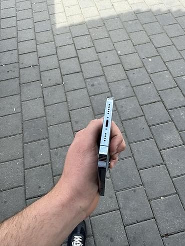 iphone 12 mavi: IPhone 13 Pro Max, 256 GB, Sierra Blue, Simsiz şarj — 7