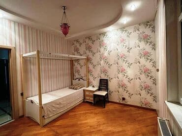 sarayda yeni tikili binalar: Xətai Rayonu, Xətai metrosu yaxınlığında. 18 mərtəbəli yeni tikili — 7