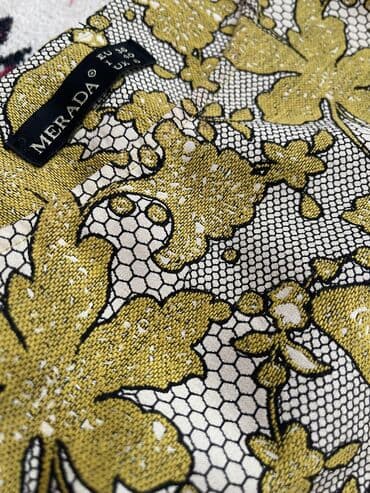 кыргызское национальное платье: Əyində çox gözəl duruşu var.Baha alınıb.Yeni kimidir.34-36 bədənə — 4