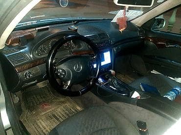 prado 4 mator: Mercedes-Benz E-Class: 2.2 л | 2005 г. Седан — 10