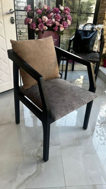 Bağ, çöl oturacaqları: İşlənmiş, Sadə stul, Taxta, Azərbaycan — 2