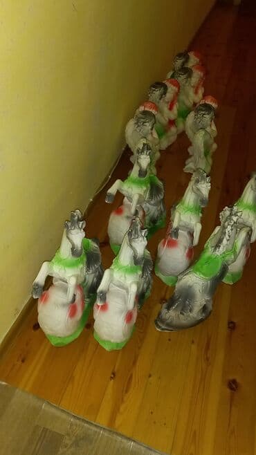 Bayram üçün digər mallar: Hündürlük 35sm — 1