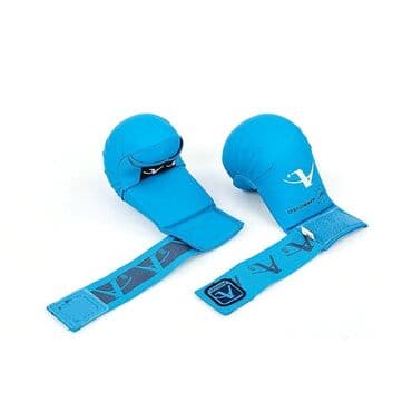 karate elceyi: Karate əlcəyi "Arawaza". Razmerləri var. Metrolara və şəhərdaxili — 3