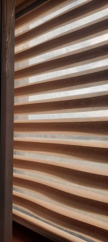 Занавески и тюли: Zebra tipli jalüz pərdələr - İkiqat qatlı zebra mexanizmi: şəffaf və — 6