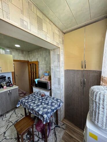 ist petrol tbilisi prospekti: Bakı, Əhmədli, 3 otaqlı, Köhnə tikili, m. Əhmədli, 82 kv. m — 10