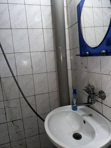 тап аз аренда квартир: Kirayə verilən 2 otaq - Quruluş: 2 otaq, ve quxna ayrıca girişli. - — 8