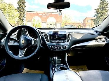 honda insight 2018: Chevrolet Malibu: 1.5 l | 2019 il 164200 km Sedan — 7