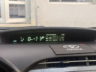 sud ceni: Toyota Prius: 1.8 l | 2013 il Hetçbek — 1