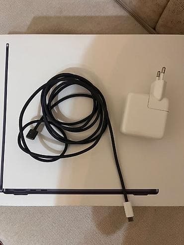 macbook pro 2017 i5: Apple MacBook (Space Black) noutbuk - Ölçü: 14–15 düym arası tam — 7