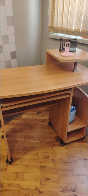 письменный стол баку: Компьютерный стол, Б/у — 2